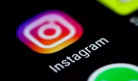 Instagram launches AI-powered background editor