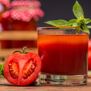How Does Drinking Tomato Juice Benefit You
