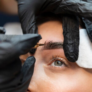 Eyebrow Tinting