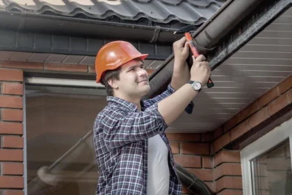 gutter repair service