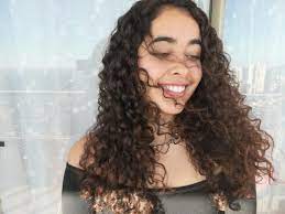 Discover Your Perfect Curl Specialist in Dubai for Healthy, Defined Curls