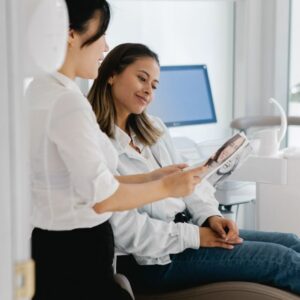 Best Dermatologist in Riyadh – Dr. Nermeen Salah