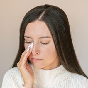 A vitiligo patient (illustration)