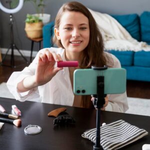 Social Media Influencer Marketing: The Future of Brand Engagement and Growth