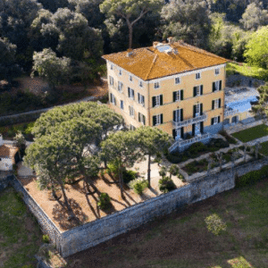 Pittsburgh to Amalfi trips