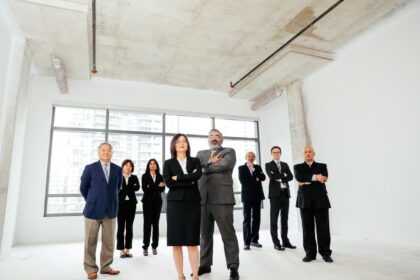 Immigration lawyer in Toronto
