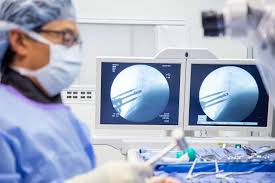 surgeon for a lumbar artificial