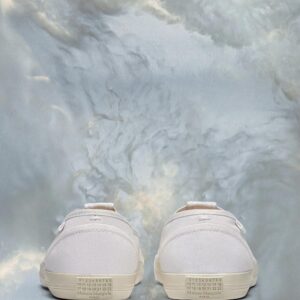 Maison Margiela On The Deck Tabi Mary Jane Bianchetto White
