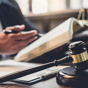 Top Reasons to Hire a Guardianship Lawyer for Family Care